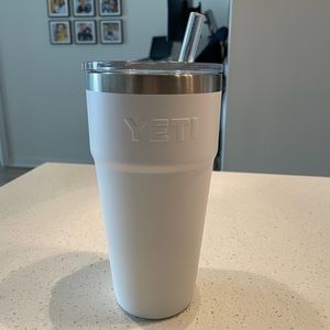 Yeti Tumbler (White) - 26 oz